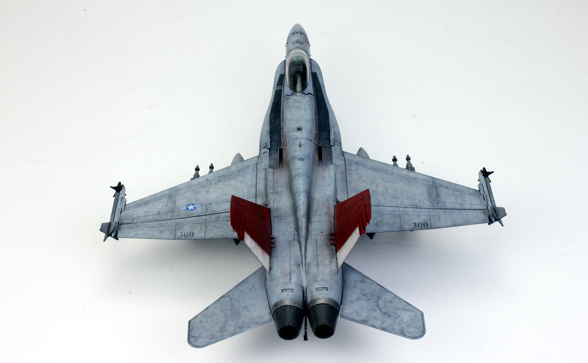 米海兵隊 F/A-18A VMFA-232「レッドデビルズ」1:72