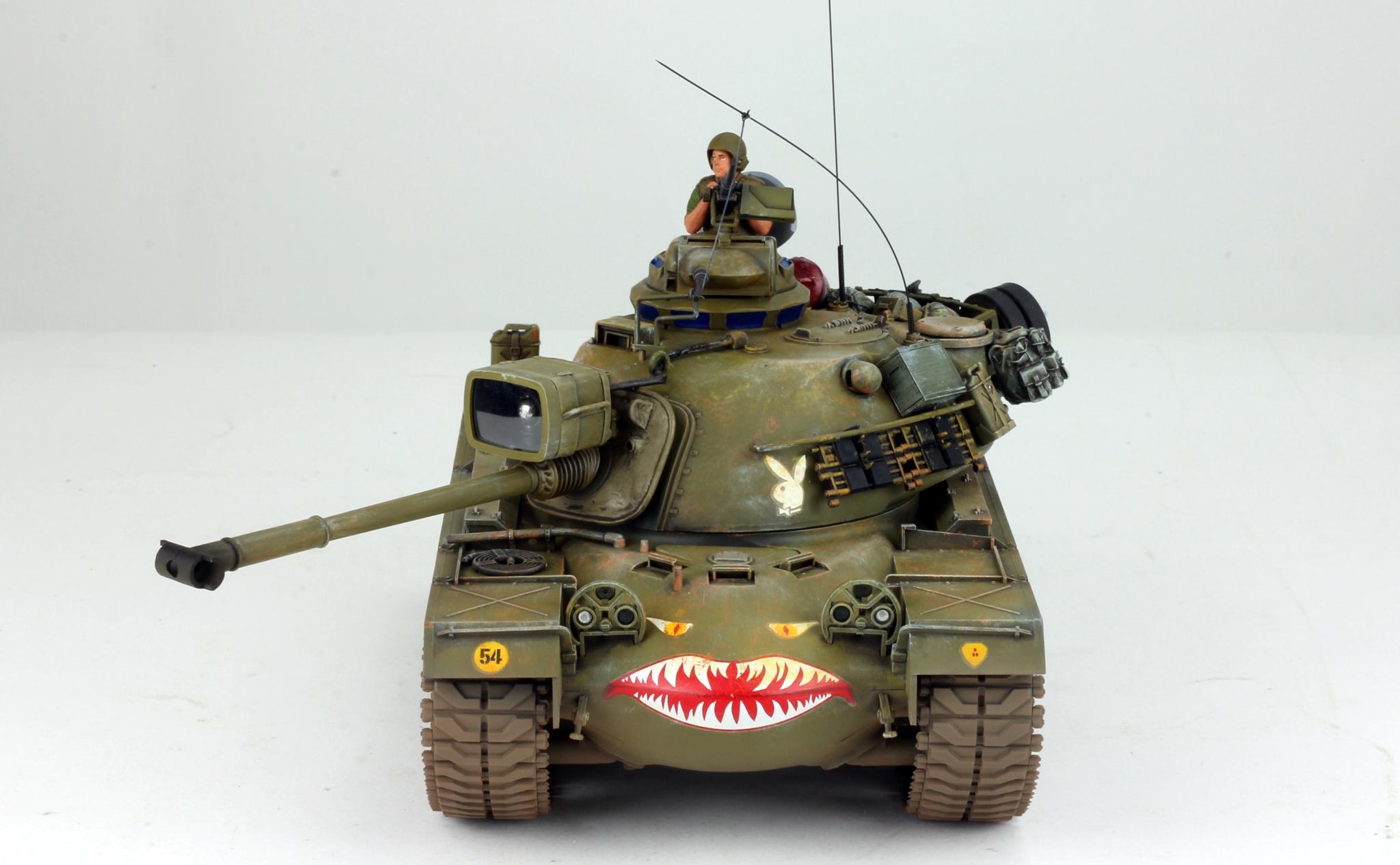 ProBuilt モデル 1:35 米海兵隊 M48A3 パットン / 砲手付き ベトナム