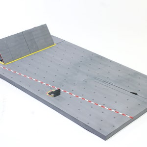 組み立てモデル 1:72 現代アメリカ海軍空母デッキセクション ジオラマベース (プロのスキルによる組み立てと塗装)