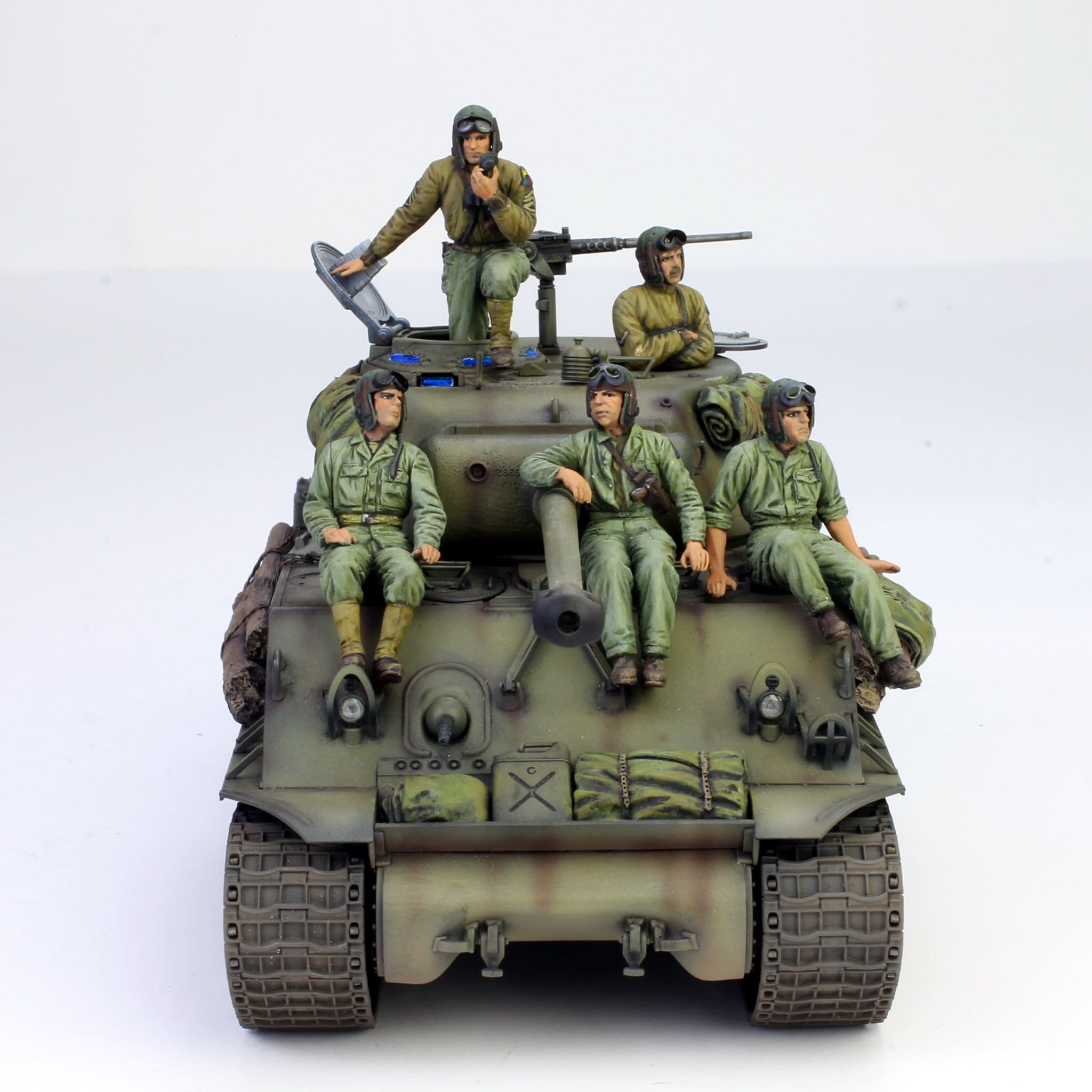Amazon | ホビーボス 1/35 ファイティングヴィークルシリーズ