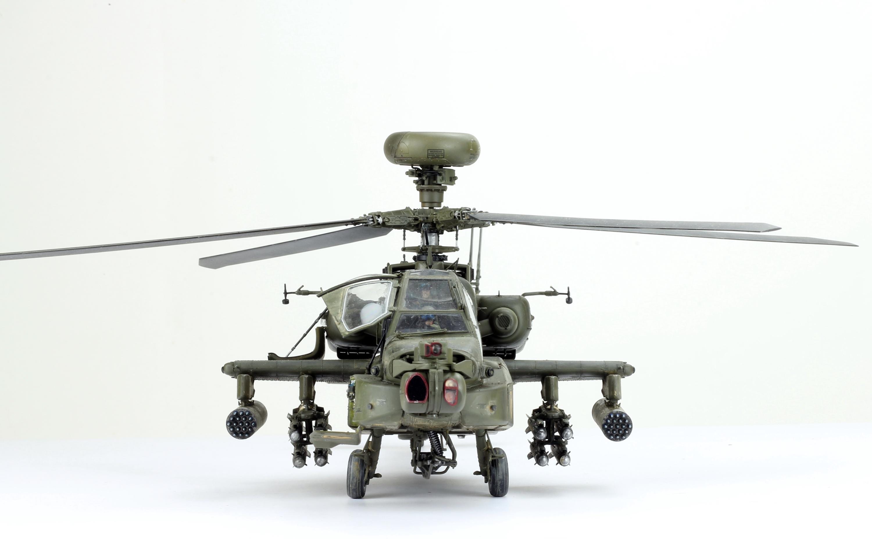Probuilt 1:35 AH-64D Apache Longbow Helicopter /w 2 Pilots - Etsy