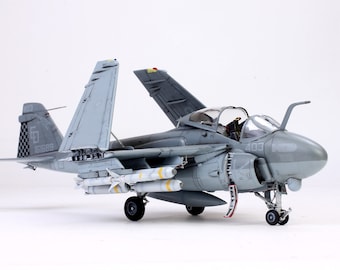 USMC A-6E TRAM イントルーダー 湾岸戦争 1991 1:72 組み立てモデル