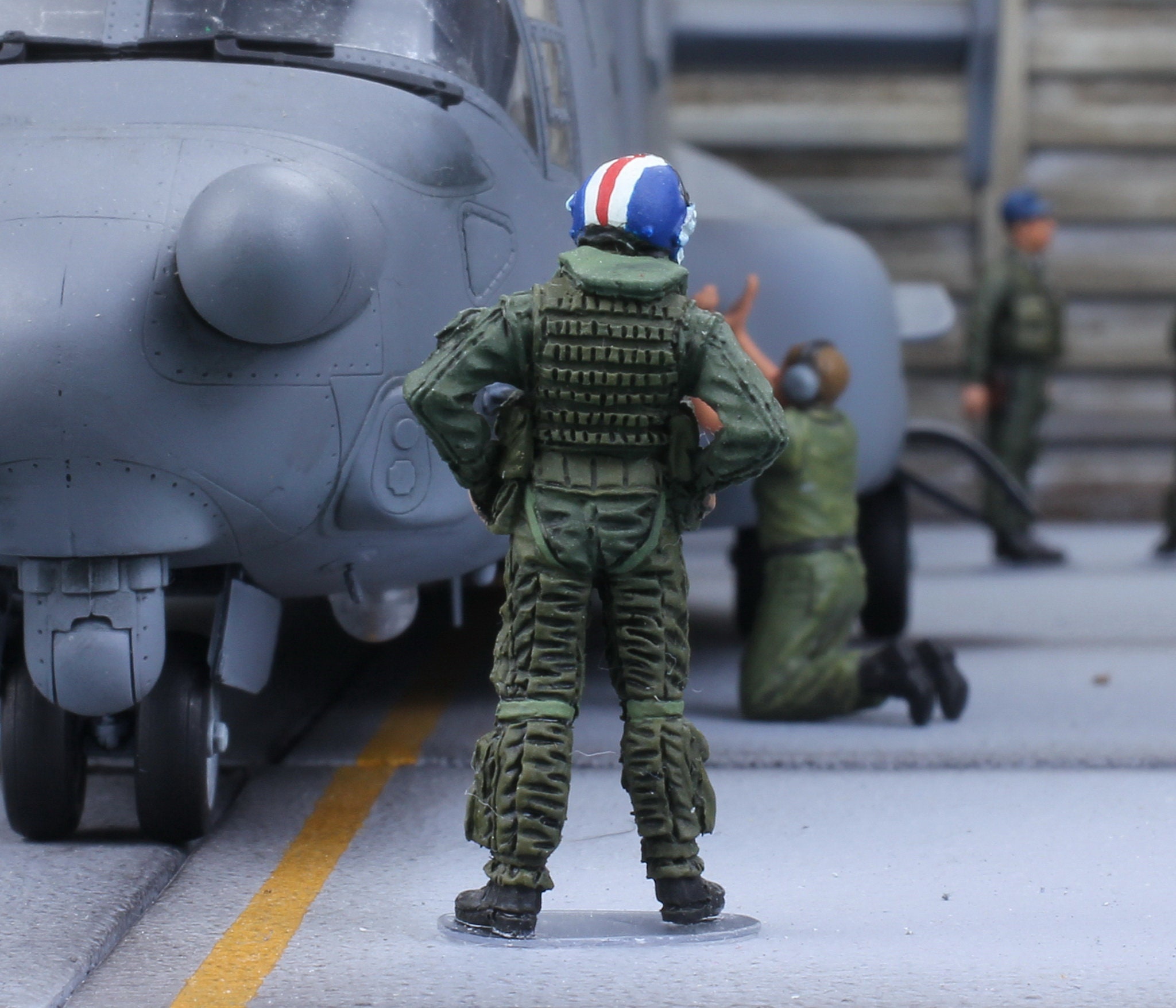 Painted US Navy Pilot Figures: 1/48 Scale Resin Model Set - Etsy