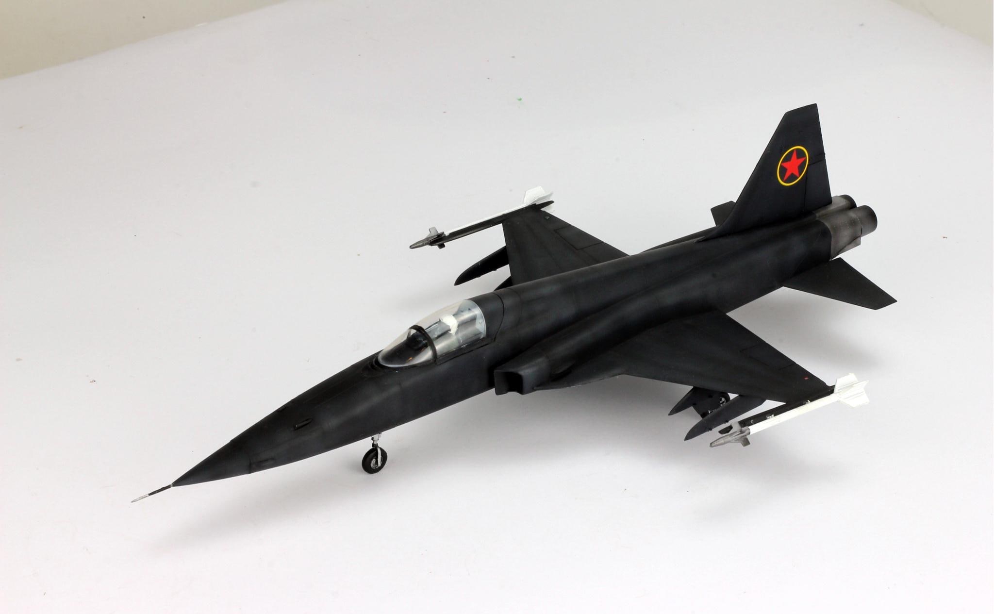 1/48 ProPainted Sci-Fi MiG-28ジェット戦闘機 – ハンドペイント
