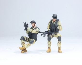 Pro-Painted US Delta Force Resin Figures: 1/35 Scale Helicopter Crew