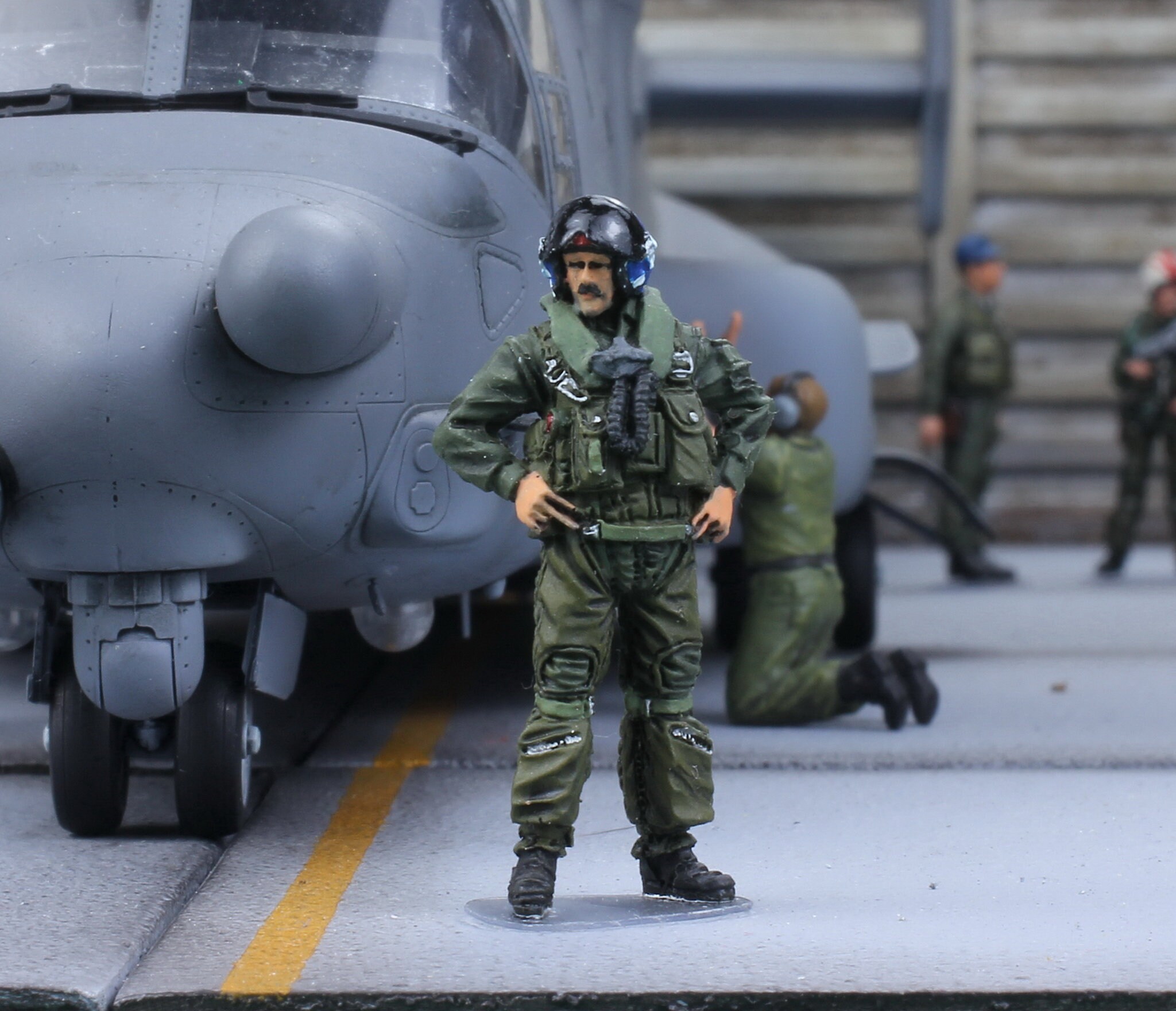 Painted US Navy Pilot Figures: 1/48 Scale Resin Model Set - Etsy