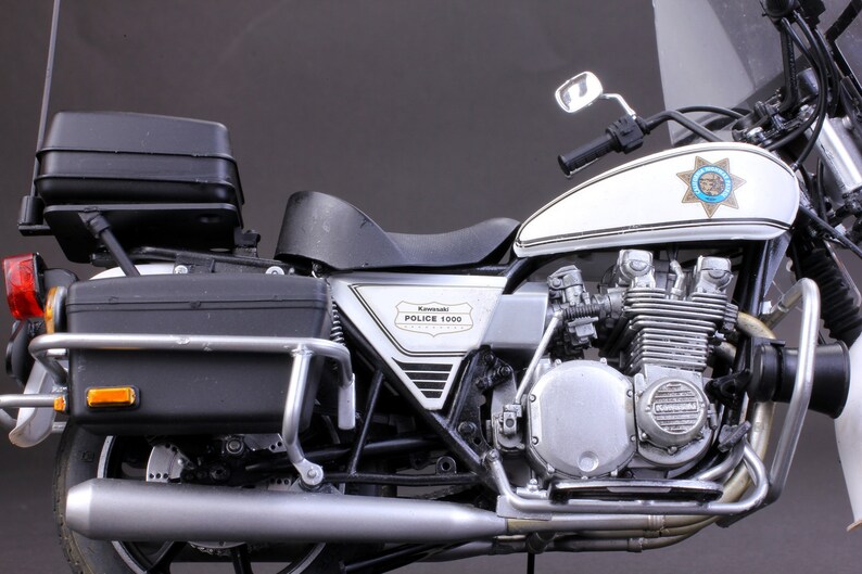 Probuilt Model 1/12 KAWASAKI KZ1000 'CHIPS' Police Etsy