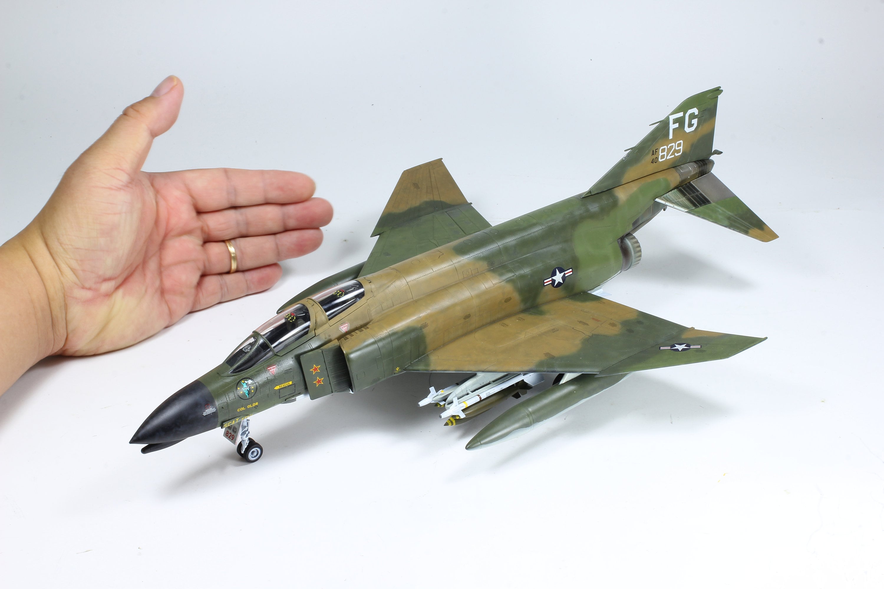 (未使用･未開封品)　アカデミー 1/48 USAF F-4C ベトナム戦争 AM12294 プラモデル vf3p617 Amazon | アカデミー 1/48 USAF F-4C ベトナム戦争 AM12294