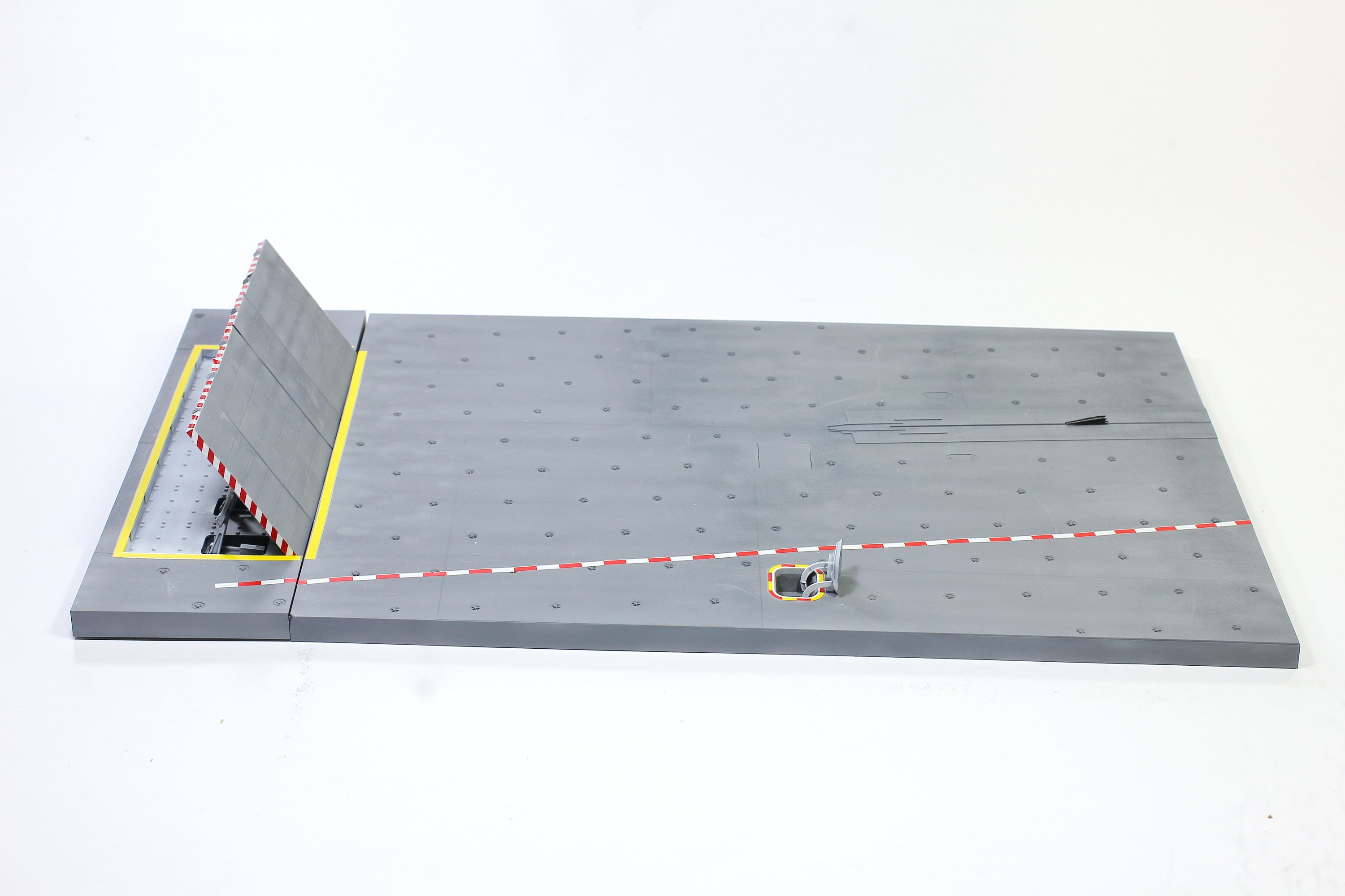 TSM MODEL 1/72 アメリカ海軍 空母デッキベースⅠ 塗装済完成品 TSM Model