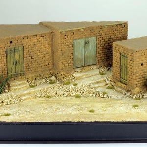 ProBuilt 1/35 Afghanistan Diorama Base – Desert Village Scene (28×38×18 cm / 11×15×7 in)