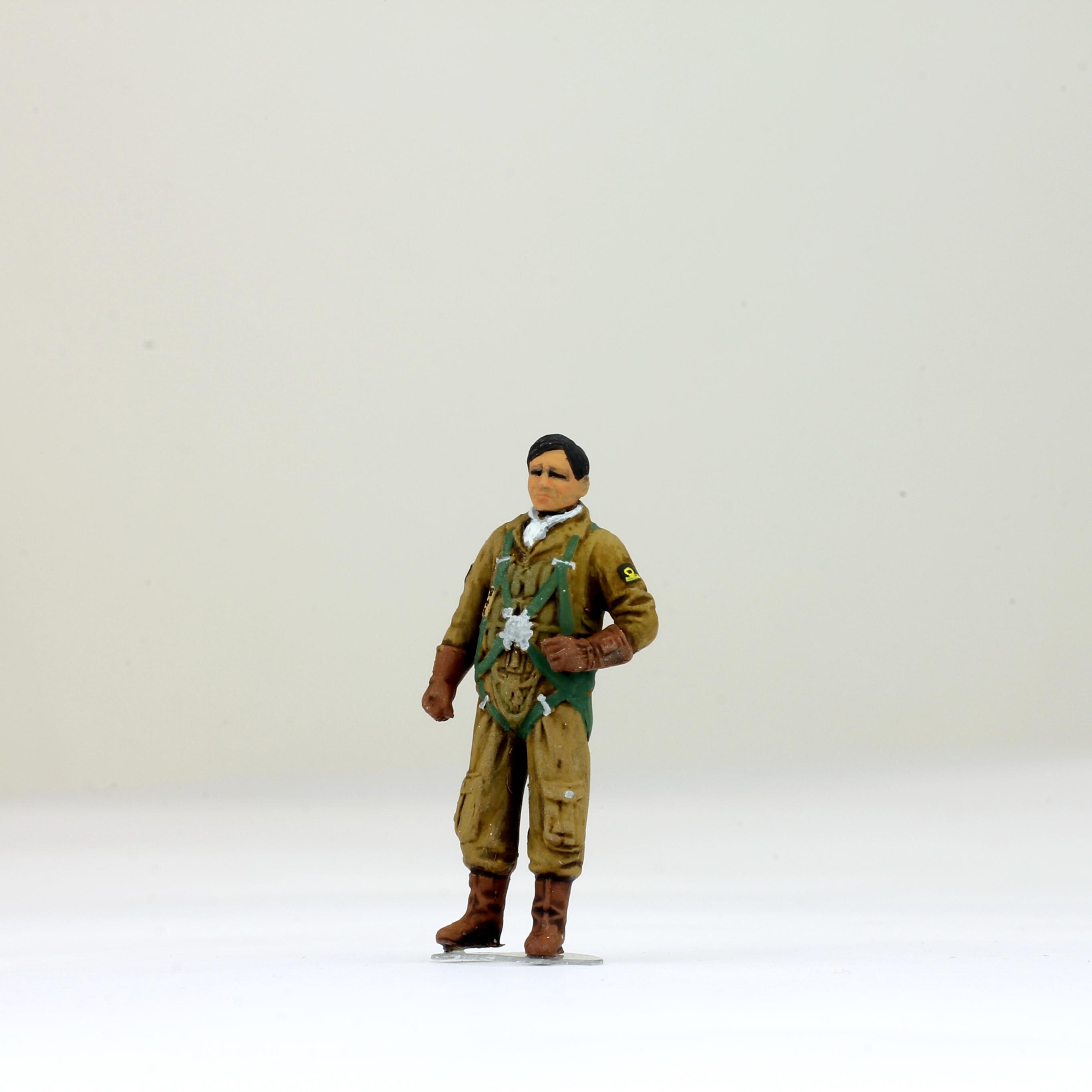 ミリタリーフィギュア　パイロット Amazon | トリファクトリー 1/32 ミリタリーミニチュア