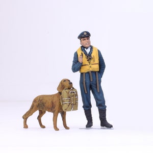 Geschilderde figuren RAF Pilot & Dog (02 figuren) WWII schaal 1:32 (gebouwd en geschilderd)
