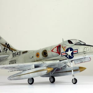 PreOrder 1:48 ProBuilt US Navy A-4C Skyhawk Vietnam war