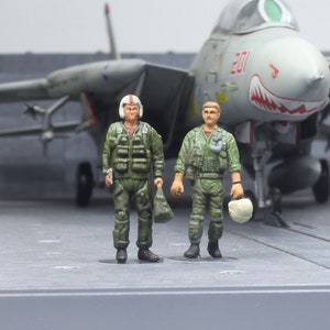 Figuras de piloto de la Marina de los EE. UU. pintadas a mano (escala 1:72)