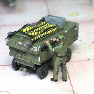 Pro Built USAF Generator Set /w Crew für Flugzeuge in Airbase 1:48 (Gebaut und bemalt von Professionellen Fähigkeiten)