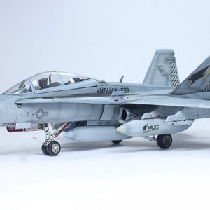 USMC F/A-18D Hornet 1:72 Built Model (Built and painted by Professional skills)