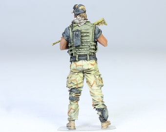 1/6 フィギュア　米陸軍 ISAF 国際治安支援部隊 in アフガニスタン 塗装済みフィギュア 米軍特殊部隊アフガニスタン 2001-2003 1:35