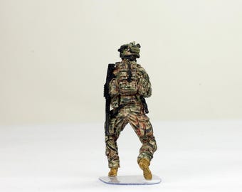 Propainted Figure 1:35 US Special Force (gas Mask) in Multicam