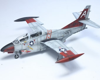 US Navy T-2C Buckeye 1:72 ProBull Model (gebaut und bemalt in professioneller Handarbeit)