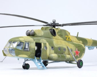 【新品】Mi-8T/1 東ドイツ ブランデンブルグ警察 1/200 へルパ Probuilt Model Russian Mi-8t Hip-c 1:72 (built and Painted by