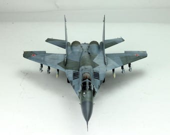 ロシアの Mig-29 SMT フルクラム モダン ウォー 1:48 (プロのスキル