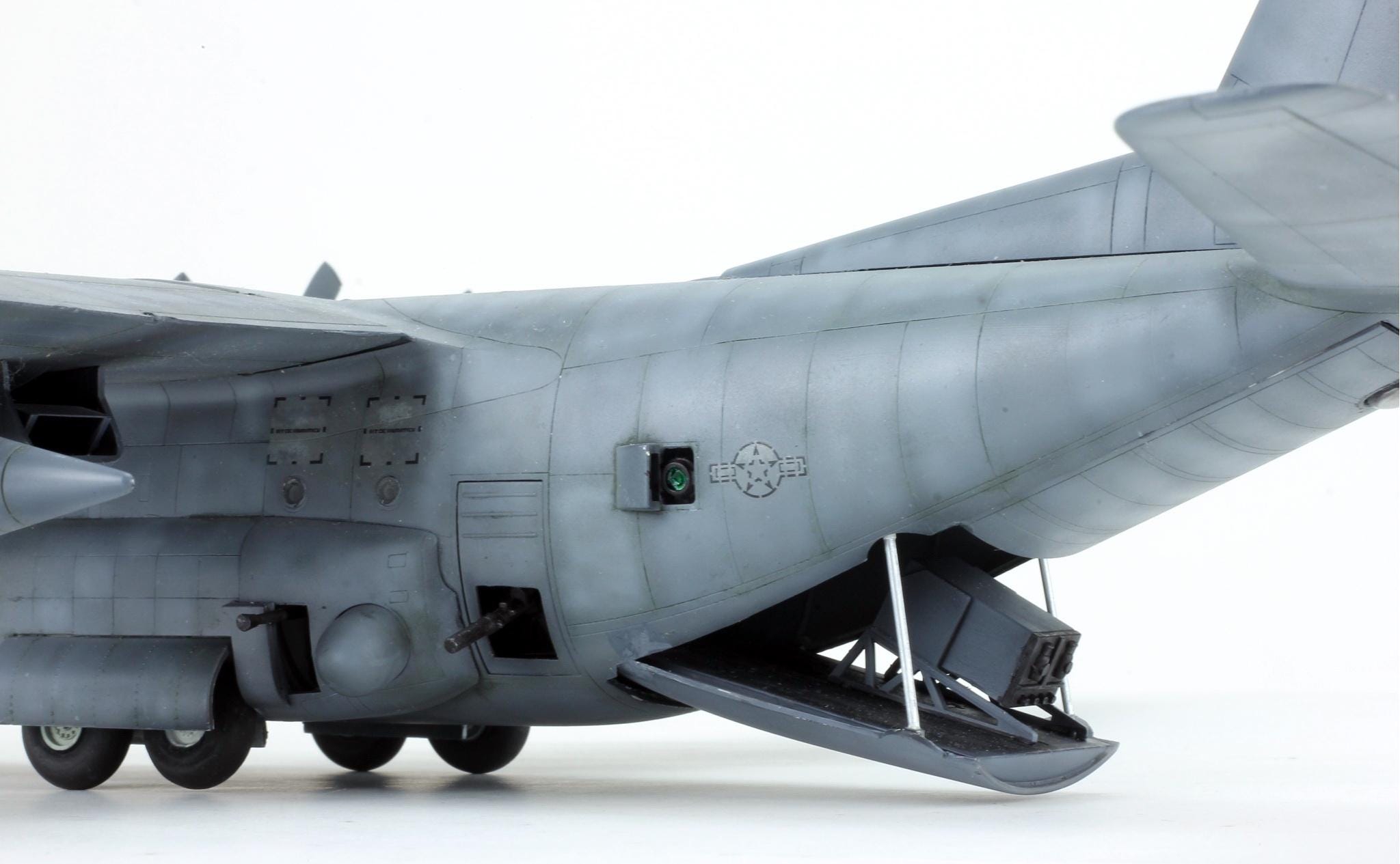 AC-130H スペクターモデル：1/72スケール、ProBuilt USAF航空機 - Etsy
