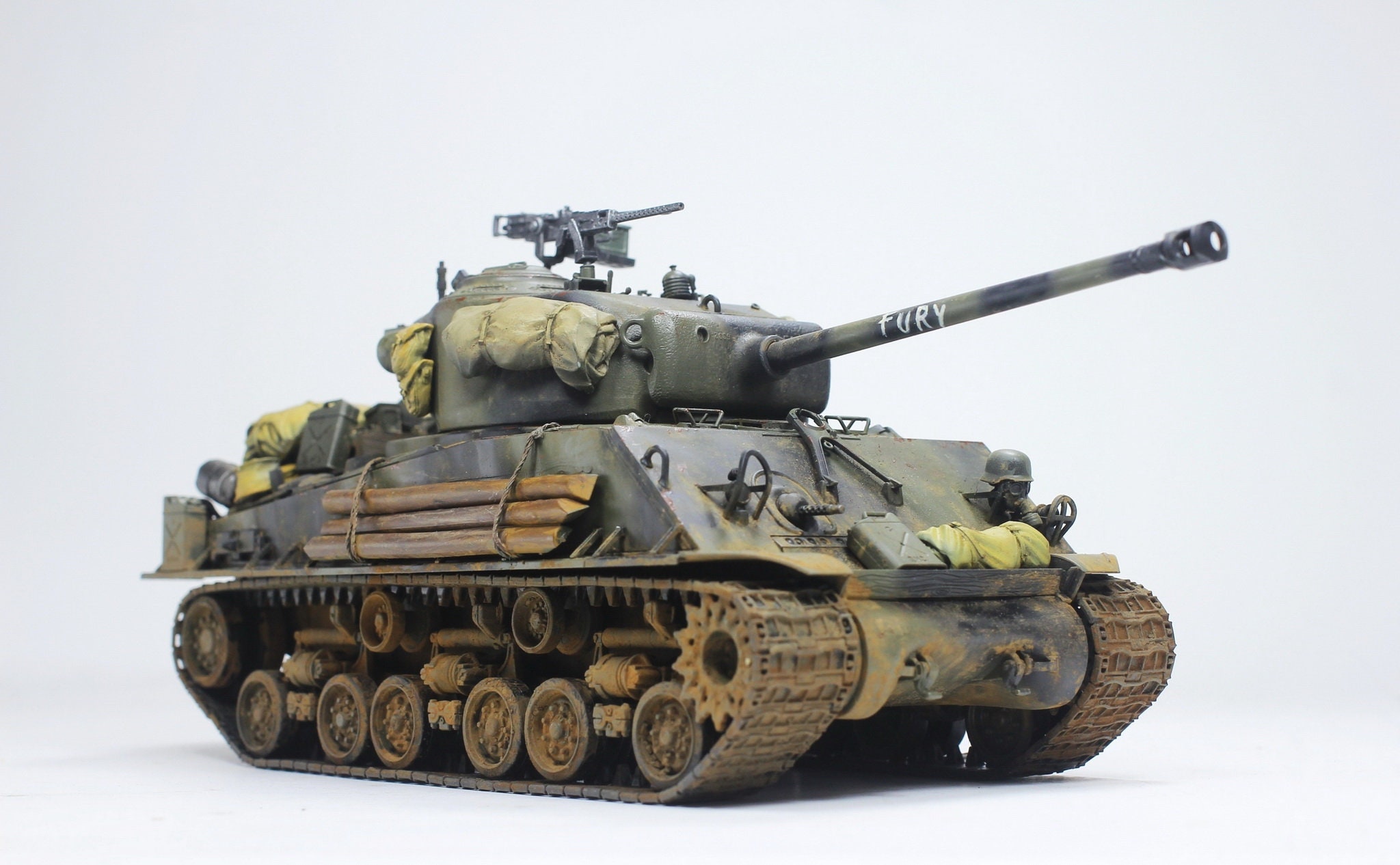 プロビルドモデル イージーエイト M4A3E8 シャーマン戦車 WW2 1