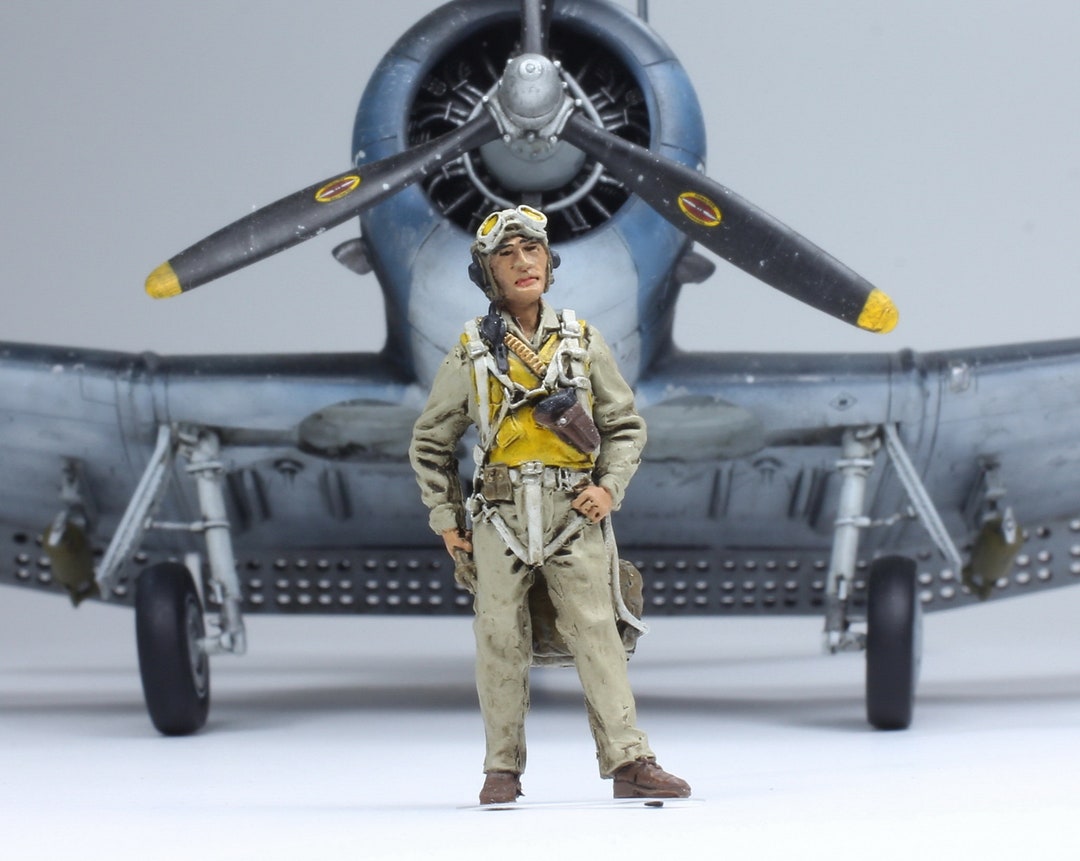 Painted Figure US Navy Pilot WWII 1:48 (built and Painted by