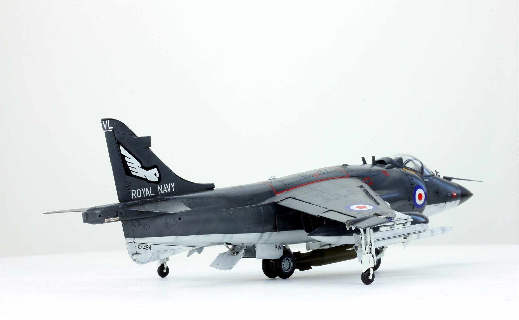 イギリス海軍シーハリアー FRS.1 1:48 プロビルドモデルを予約注文