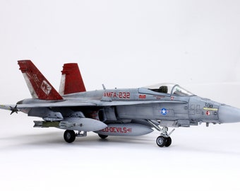 1/32 アカデミー USMC F/A-18A+ RED DEVILS 1/32 アカデミー USMC F/A-18A+ RED DEVILS F/A-18A+ VMFA-232