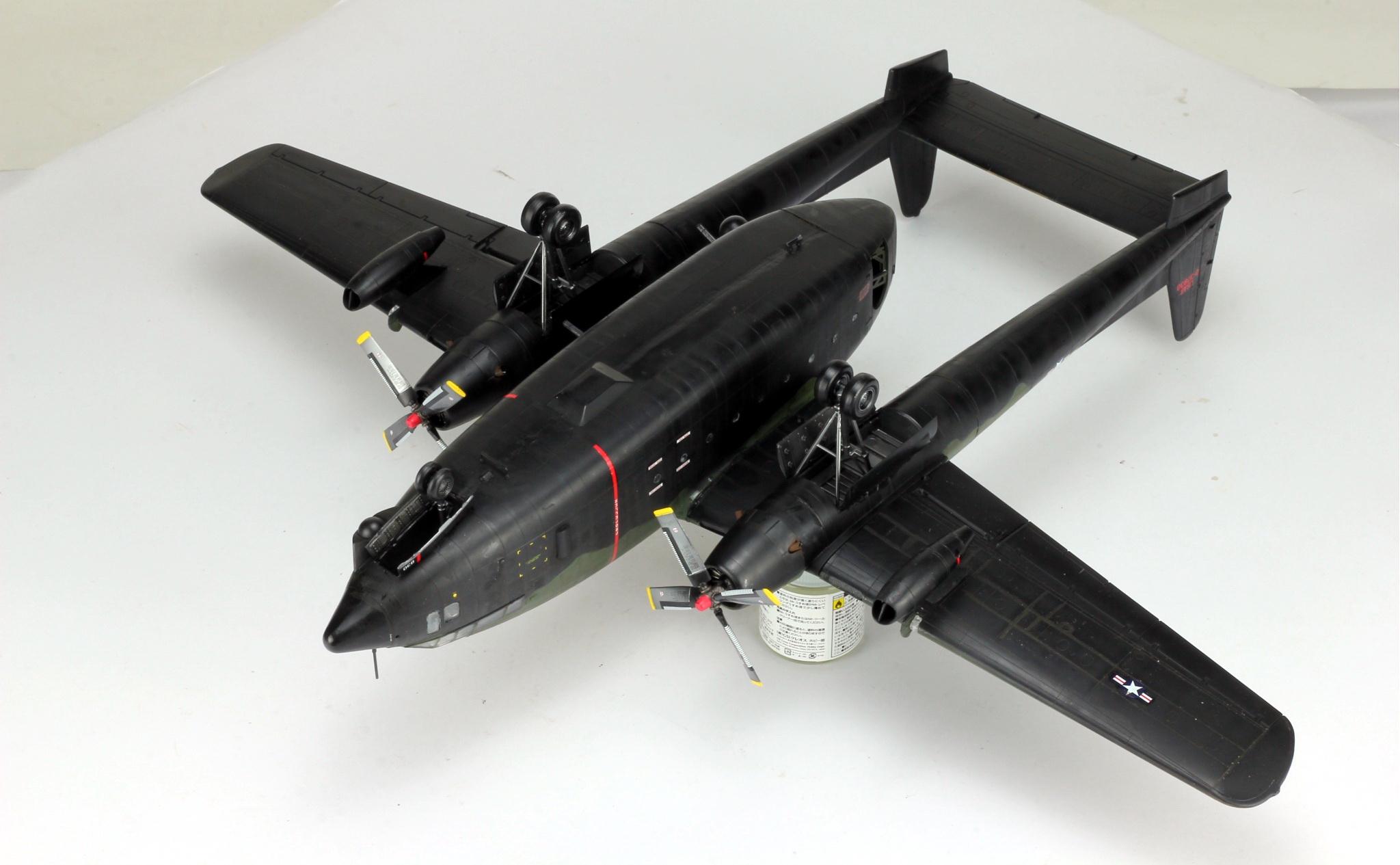 ベトナム戦争時代の米空軍AC-119Kスティンガーガンシップ 1/72スケール 