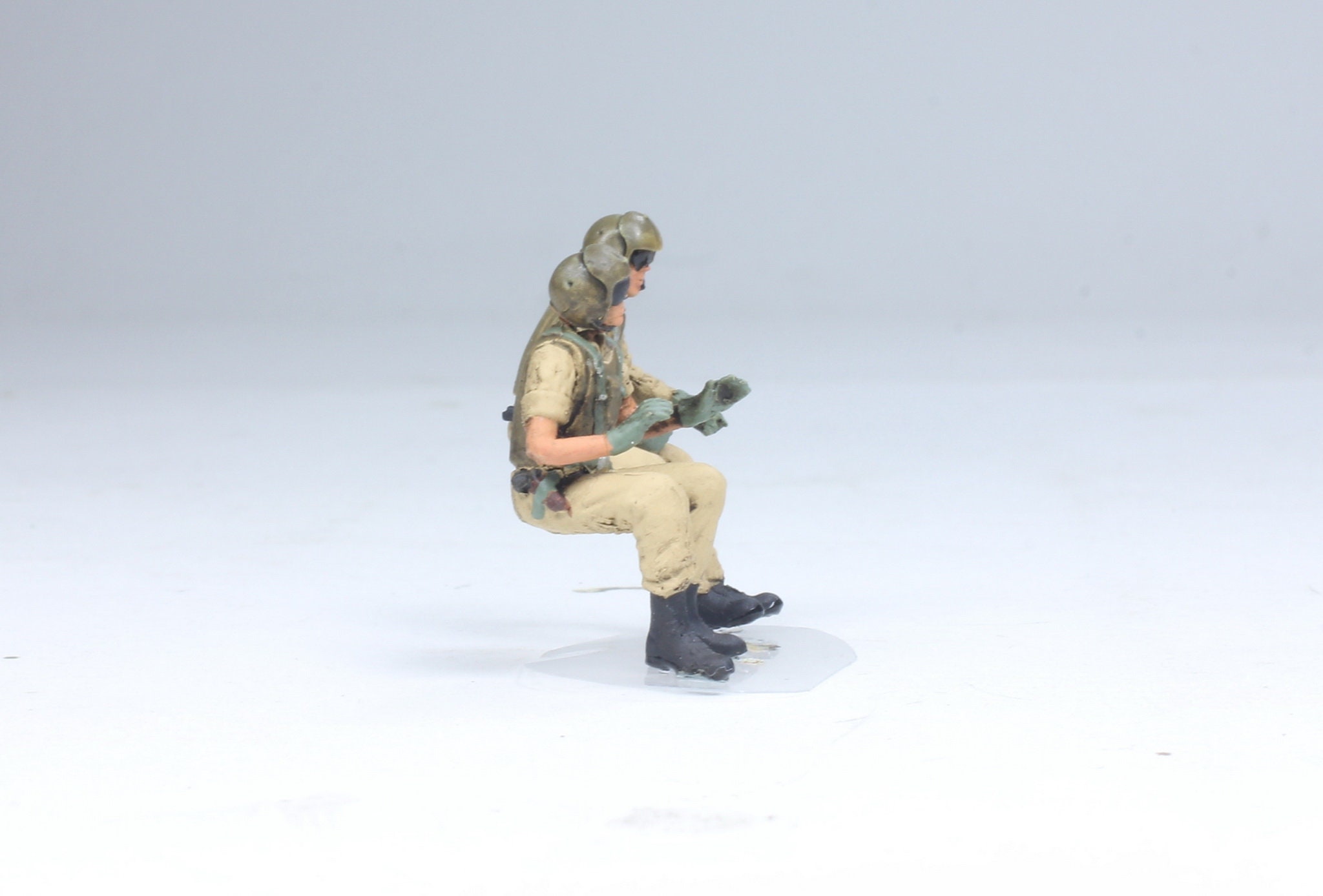 1:48 アメリカ軍ヘリコプターパイロット 樹脂フィギュアセット - 砂漠