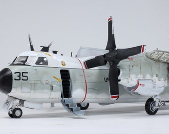 アメリカ海軍 C-2A グレイハウンド 1:48 プロ製作モデル (プロの
