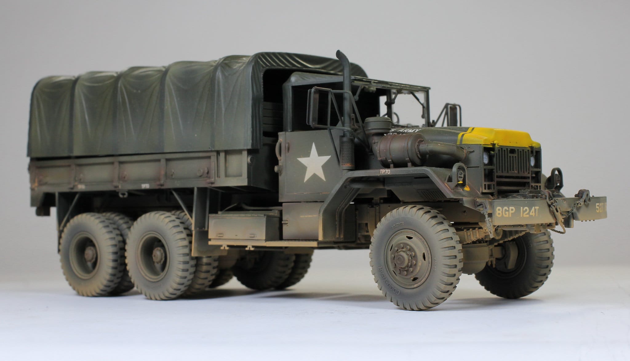 Pro Built Model US Army M54A2 5-ton 6x6 Cargo Truck 1:35 Pro Built Model US Army M54A2 5-ton 6x6 Cargo Truck 1:35