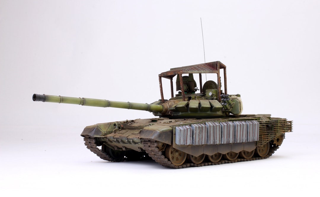 ロシアの T-72B3 (Mod.2016) 1:35 戦車モデル (プロの技術で