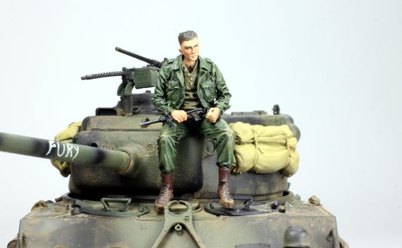 1/35 戦車モデル 迷彩塗装 フィギュア付き 3d0a76f3dbe8f14e427bbb0123e377