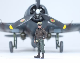 Painted figure USAAF Pilot WWII 1:48 (Built and painted by Professional skills)