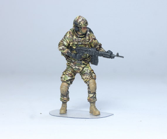 タイムセール 半額 1/35 アメリカ兵士 マスク装着2体 やり過ごせる 手塗り完成品 完成品