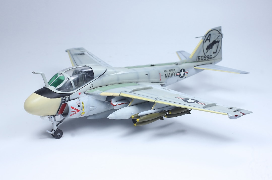 アメリカ海軍 A-6E イントルーダー VA-35 ブラックパンサー 1:72 プロ