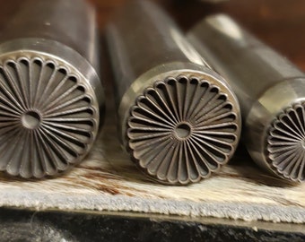 Sello metálico Concho2