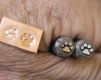 Mountain Lion 1 Paws- Metal Stamps