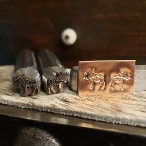 Moose w/Mountains & Trees Metal Stamp