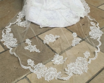 Handmade Custom Veils: "The JoJo"