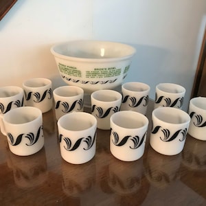Rare Vintage Hazel Atlas Recipe Punch Bowl and Mug Set - 12 Piece Set