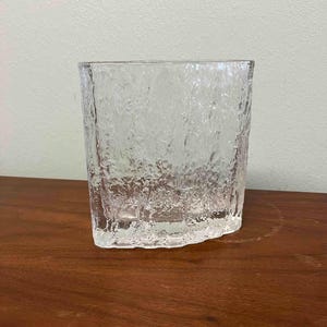 Hoya Crystal Vase - Etsy