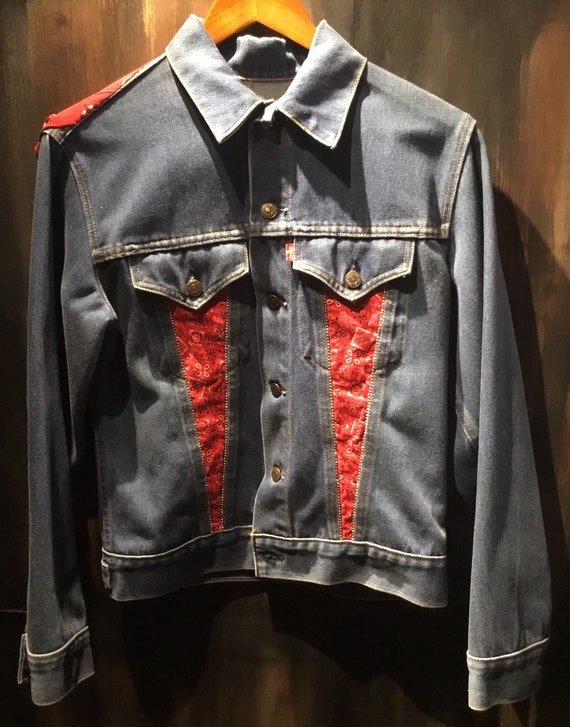 levi's custom trucker jacket