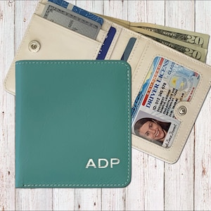Minicartera personalizada de piel auténtica para mujer, fina, con bloqueo RFID, tarjetero, monedero, ventana para DNI y cierre a presión.