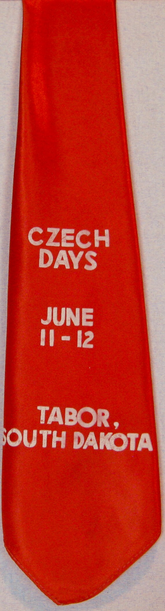 Handsome & Unique Vintage 1940's 'Czech Days' Han… - image 3