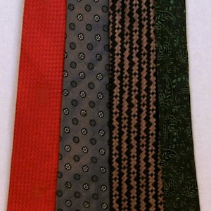 Handsome Lot of Vintage 1960&#39;s &#39;Mod&#39; Neckties
