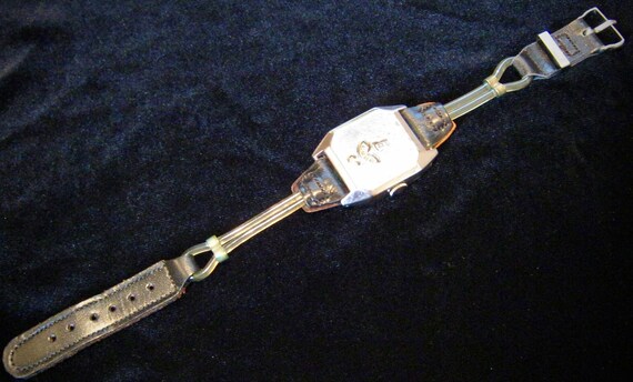 RARE NOS 1930's Art Deco 'Leather Light' Watchband - image 4